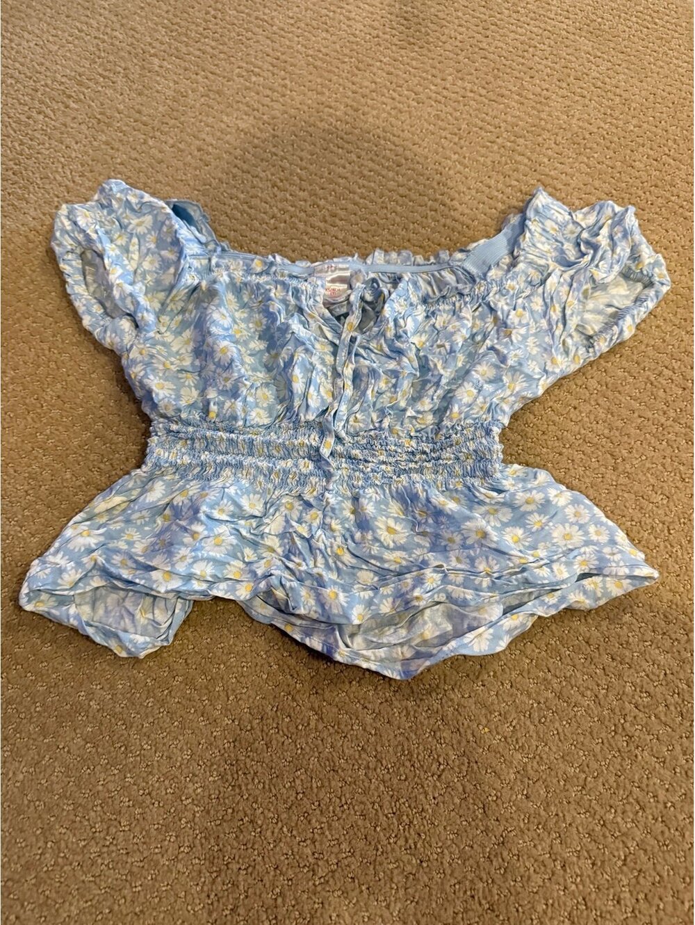 No boundaries Xs floral crop top